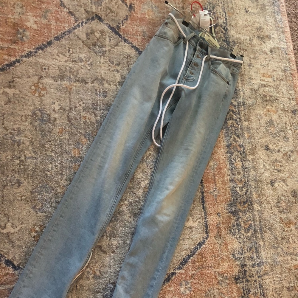 off white high whist jeans NWT